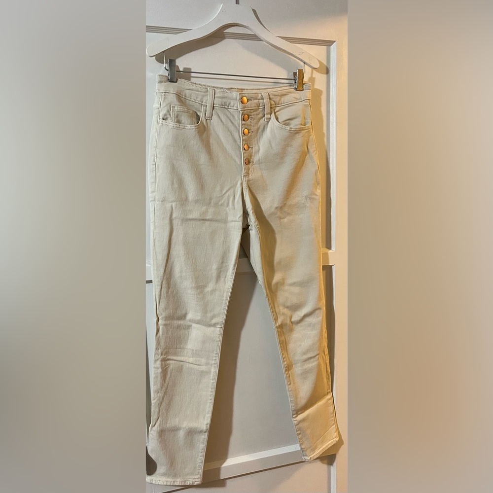 Cream Jeans